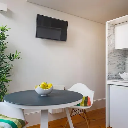 B Baixa Apartment *