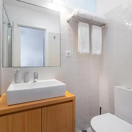 B Baixa Apartamento *